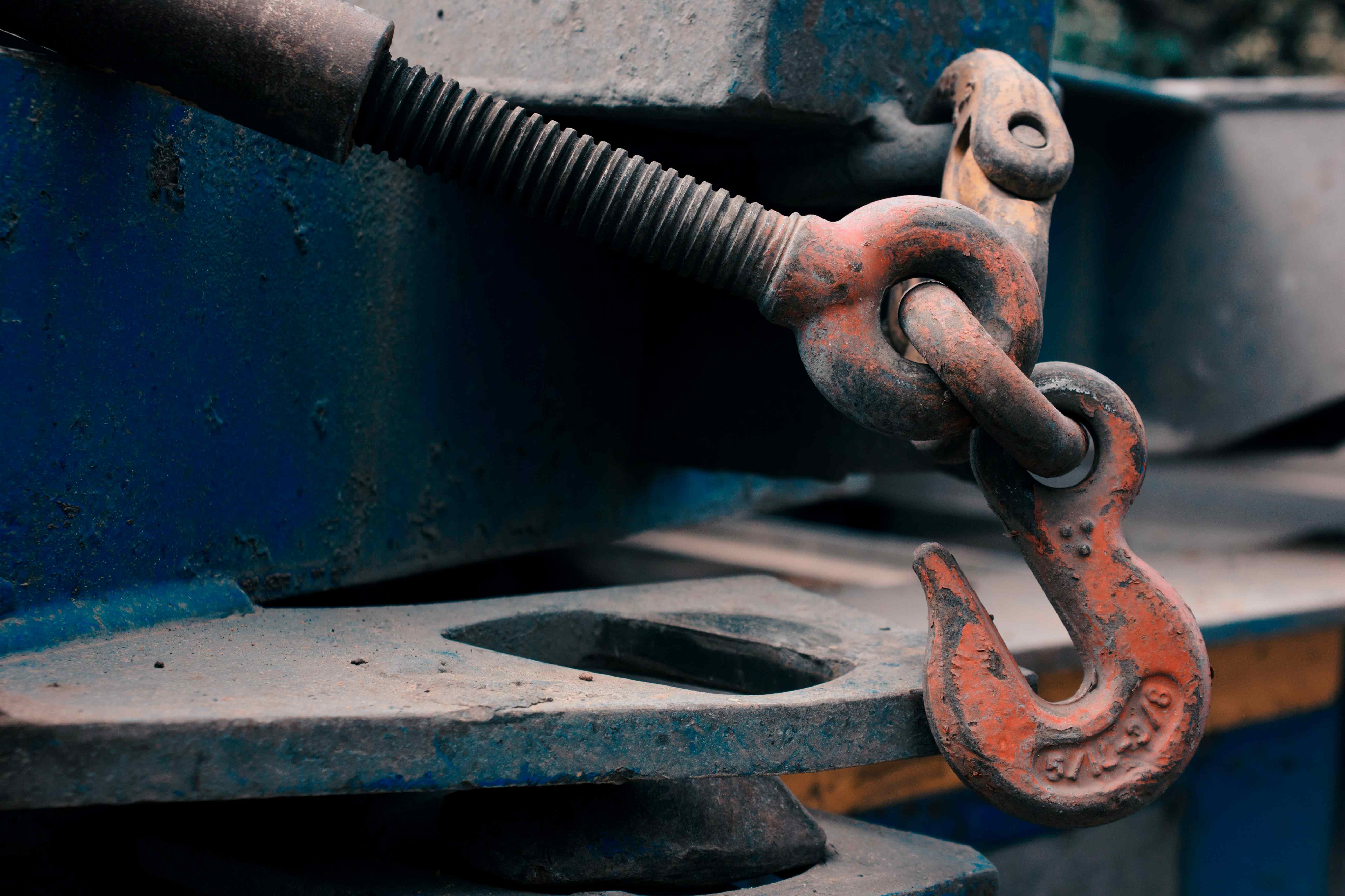 Industrial lifting equipment